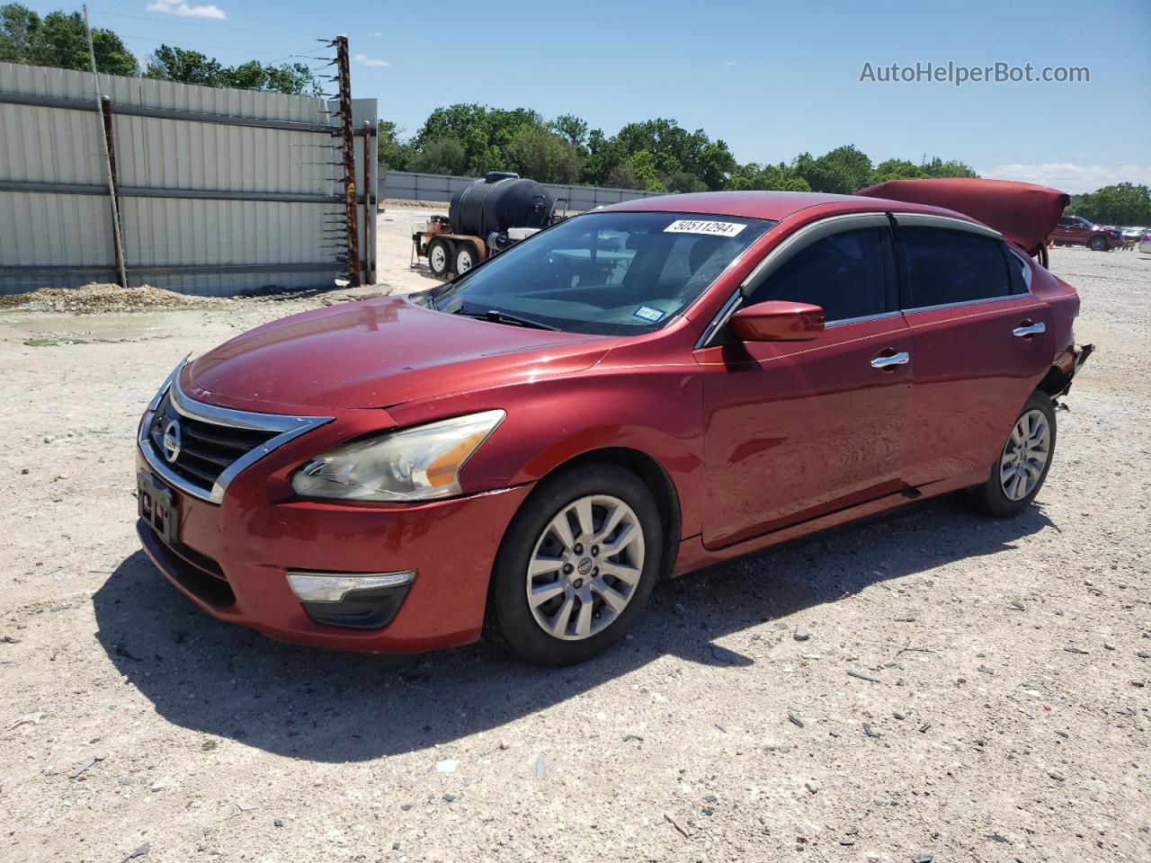 2015 Nissan Altima 2.5 Red vin: 1N4AL3AP8FN361597