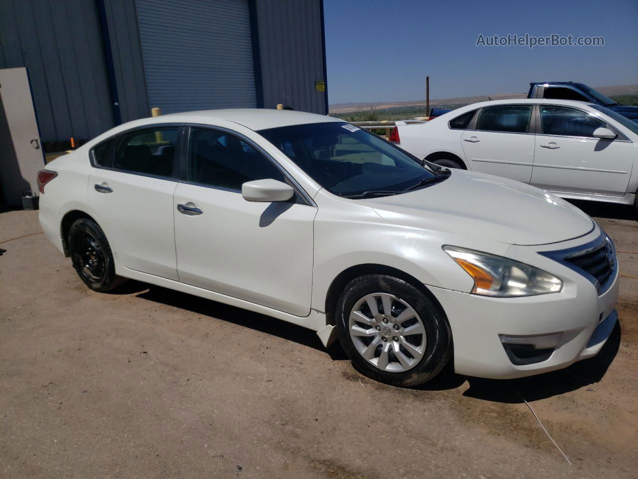 2015 Nissan Altima 2.5 White vin: 1N4AL3AP8FN392154