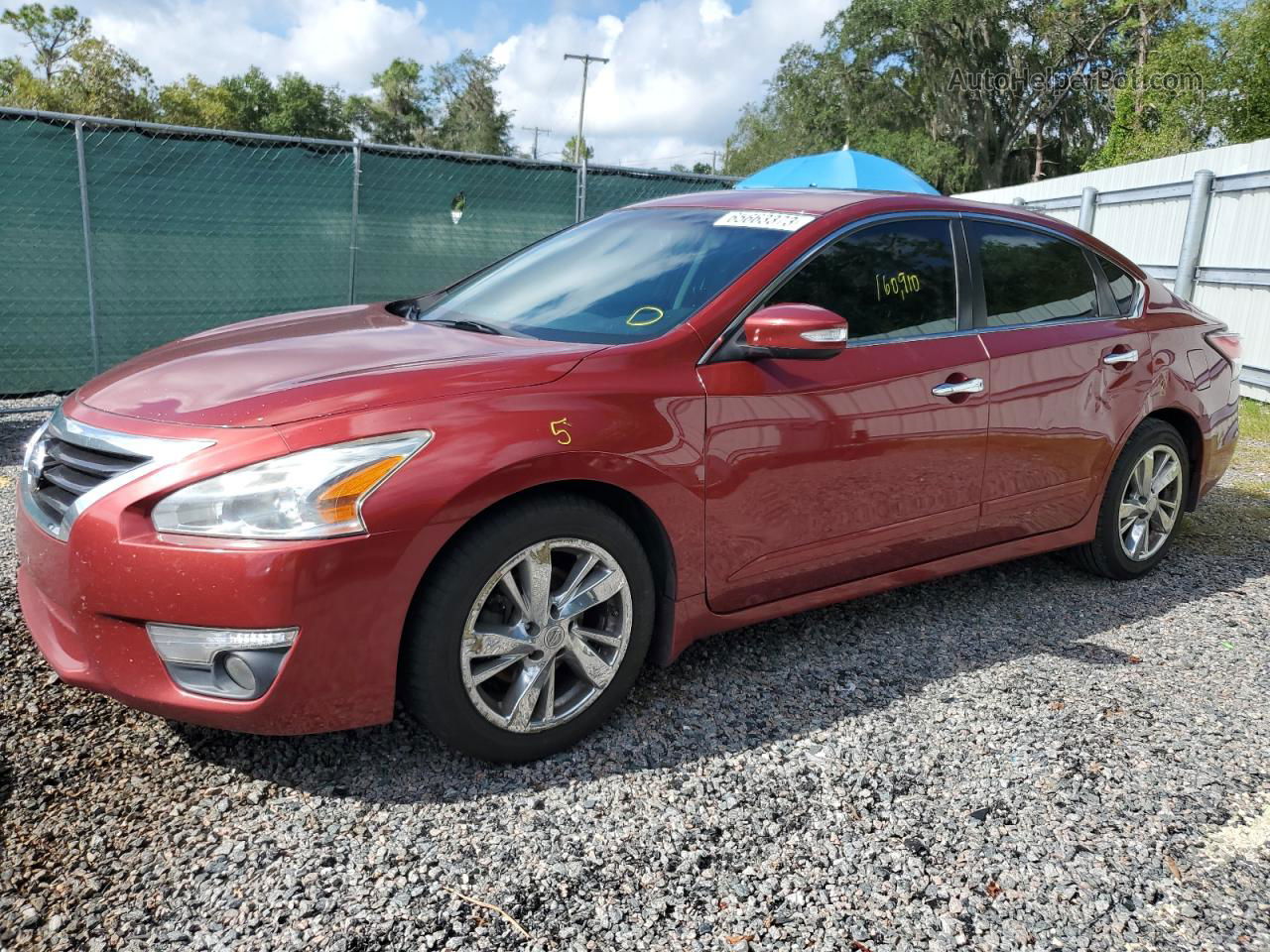 2015 Nissan Altima 2.5 Красный vin: 1N4AL3AP8FN884148