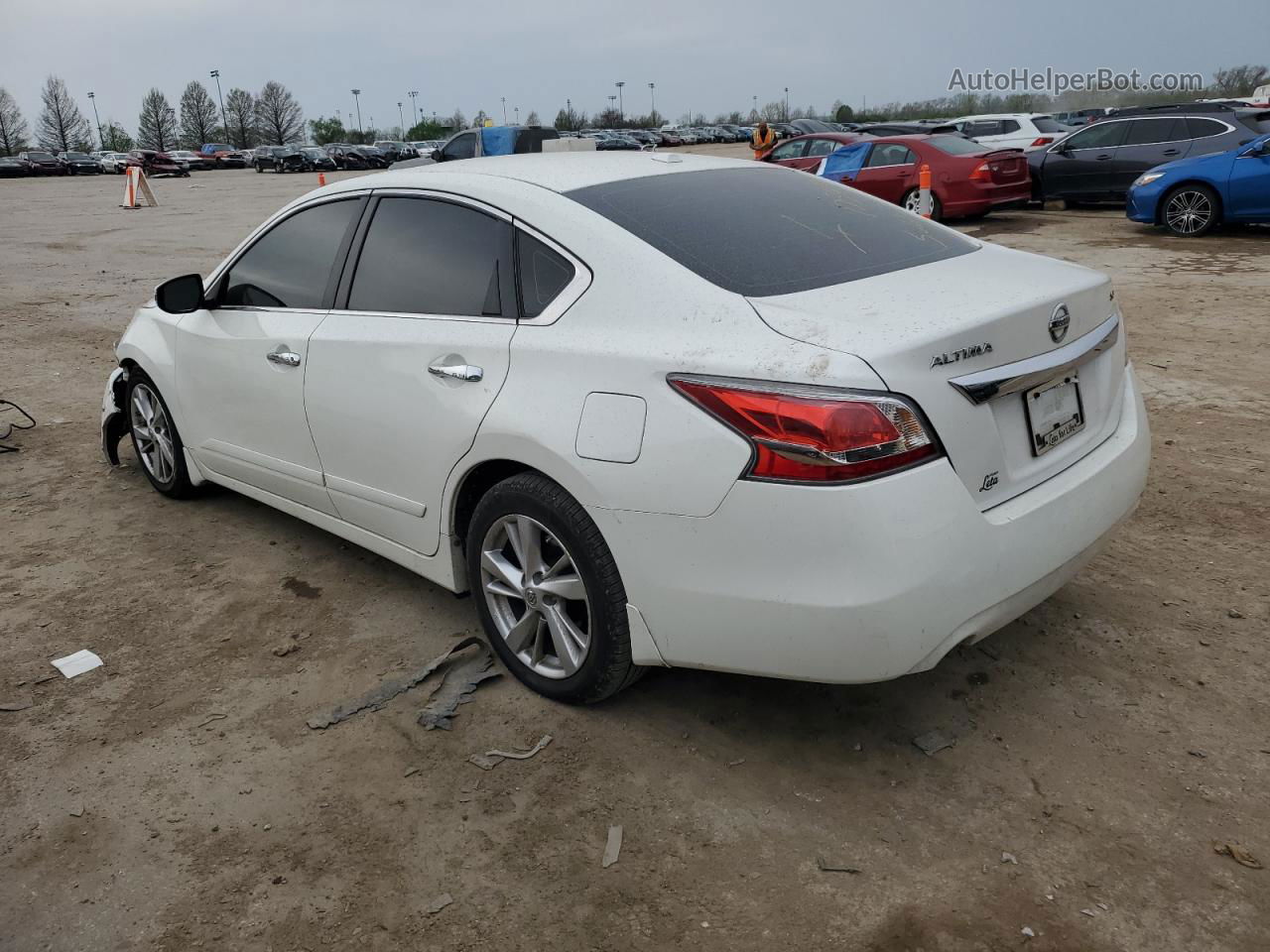 2015 Nissan Altima 2.5 White vin: 1N4AL3AP8FN884425