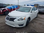 2015 Nissan Altima 2.5 S White vin: 1N4AL3AP8FN921893