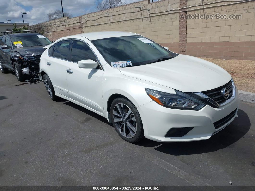 2016 Nissan Altima 2.5 Sr Белый vin: 1N4AL3AP8GC174051