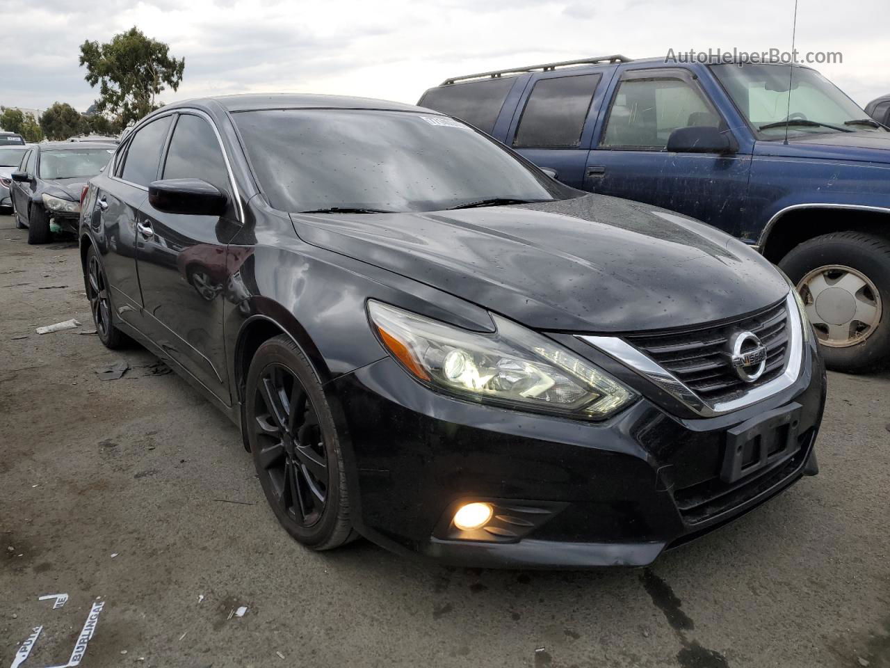 2017 Nissan Altima 2.5 Black vin: 1N4AL3AP8HC171264