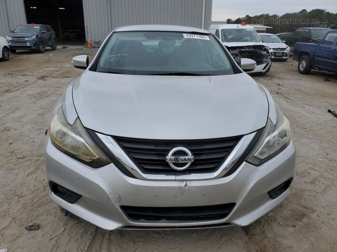 2017 Nissan Altima 2.5 Silver vin: 1N4AL3AP8HC171314