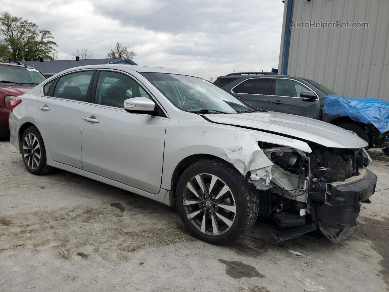 2017 Nissan Altima 2.5 Silver vin: 1N4AL3AP8HC259151