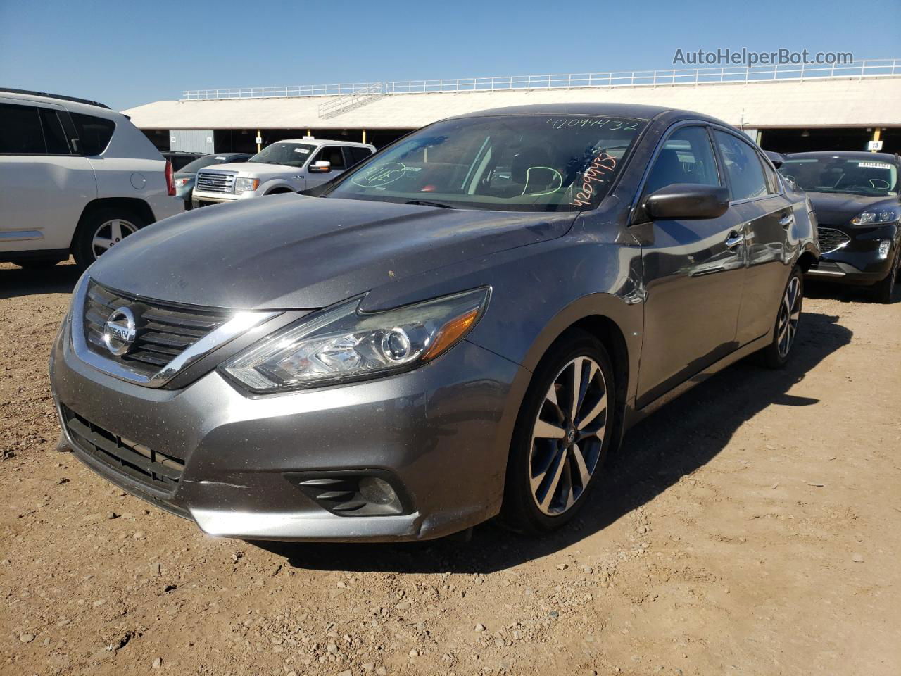 2017 Nissan Altima 2.5 Серый vin: 1N4AL3AP8HC284096