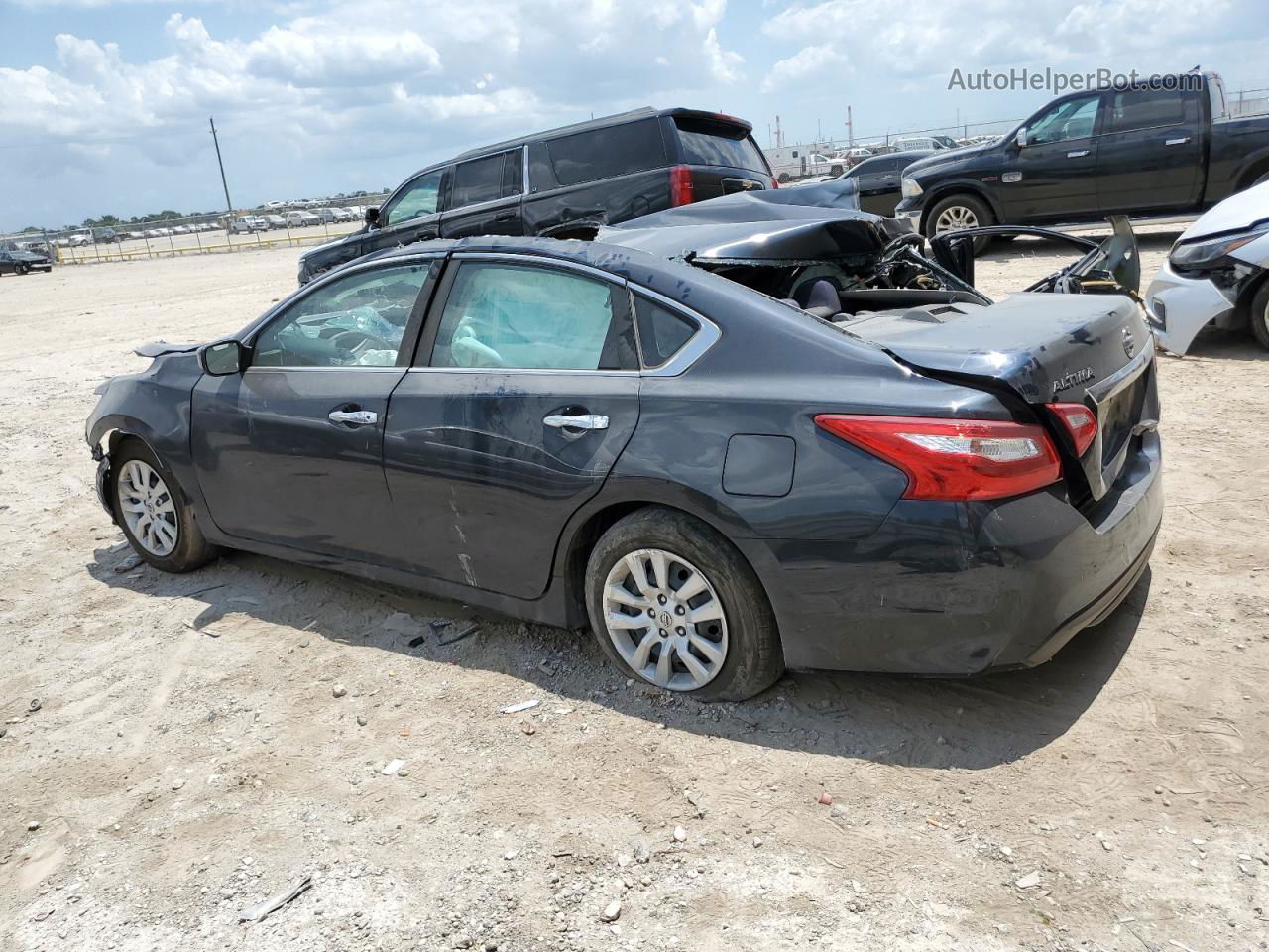 2017 Nissan Altima 2.5 Black vin: 1N4AL3AP8HC299035