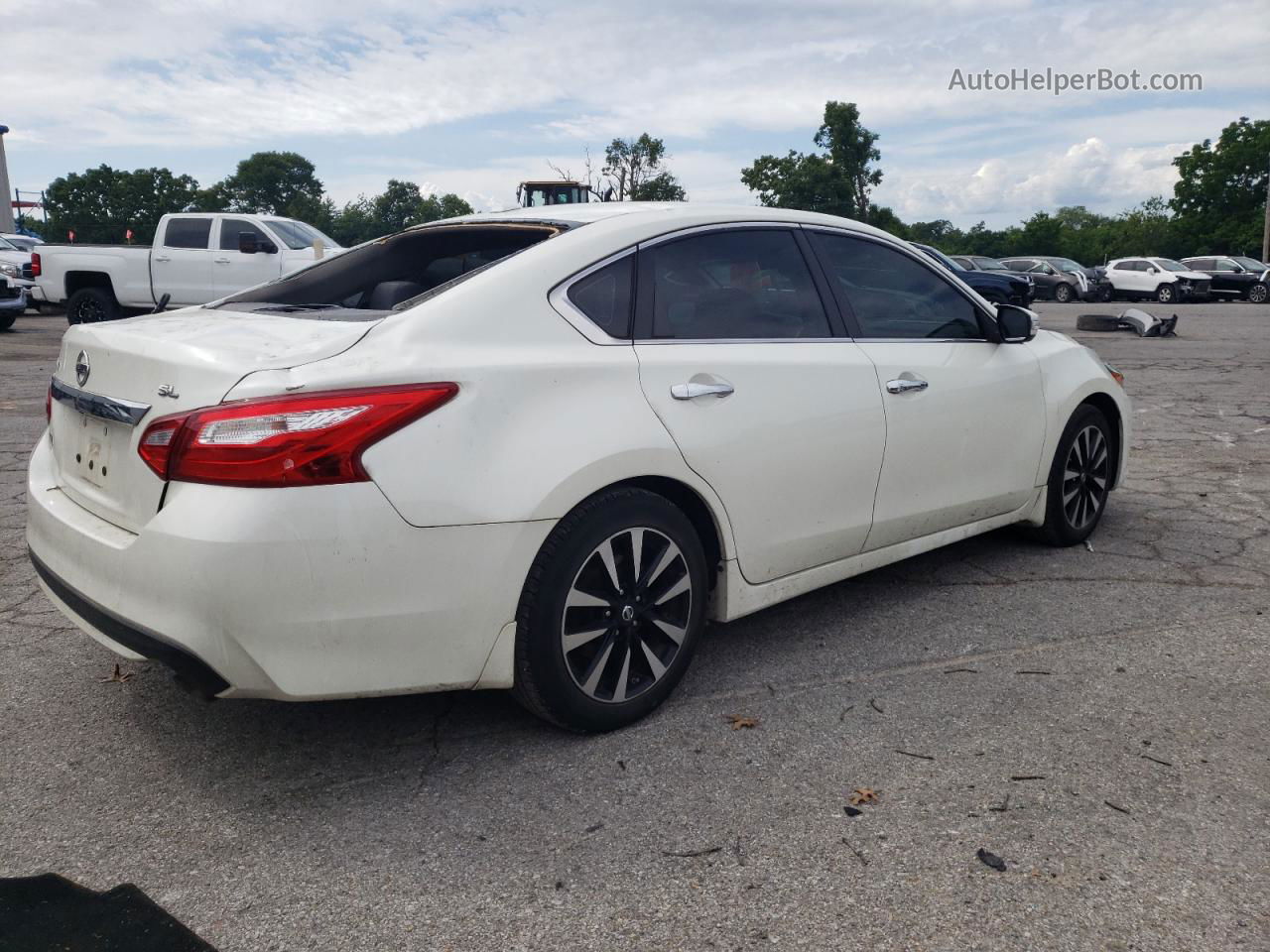 2017 Nissan Altima 2.5 White vin: 1N4AL3AP8HC492818