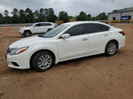 2018 Nissan Altima 2.5 White vin: 1N4AL3AP8JC128839