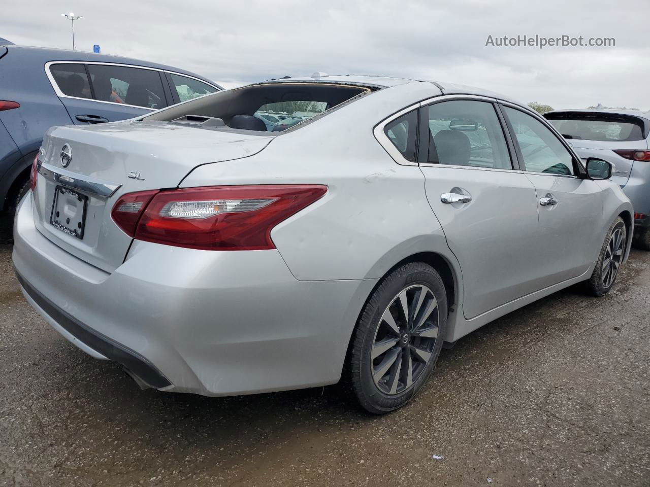 2018 Nissan Altima 2.5 Серебряный vin: 1N4AL3AP8JC188894