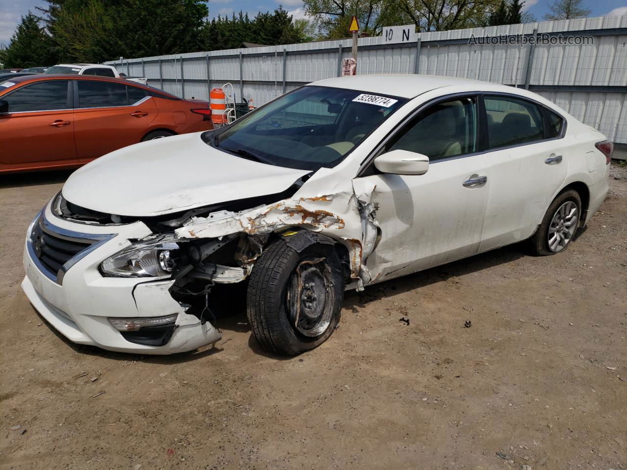 2014 Nissan Altima 2.5 White vin: 1N4AL3AP9EN339459