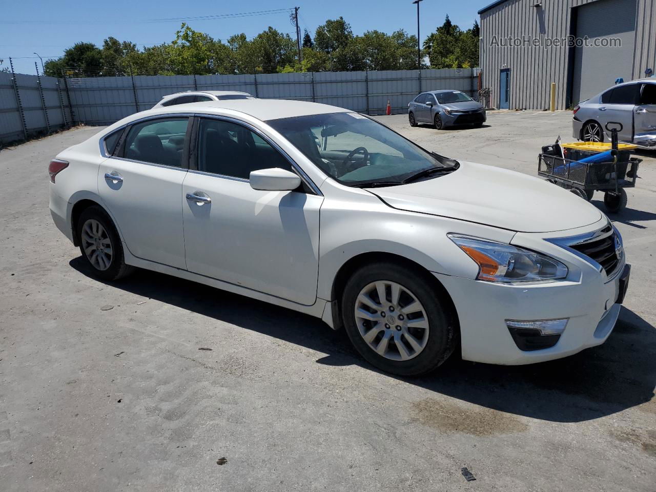 2015 Nissan Altima 2.5 White vin: 1N4AL3AP9FC185297