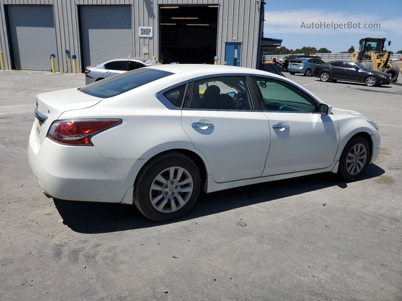 2015 Nissan Altima 2.5 White vin: 1N4AL3AP9FC185297