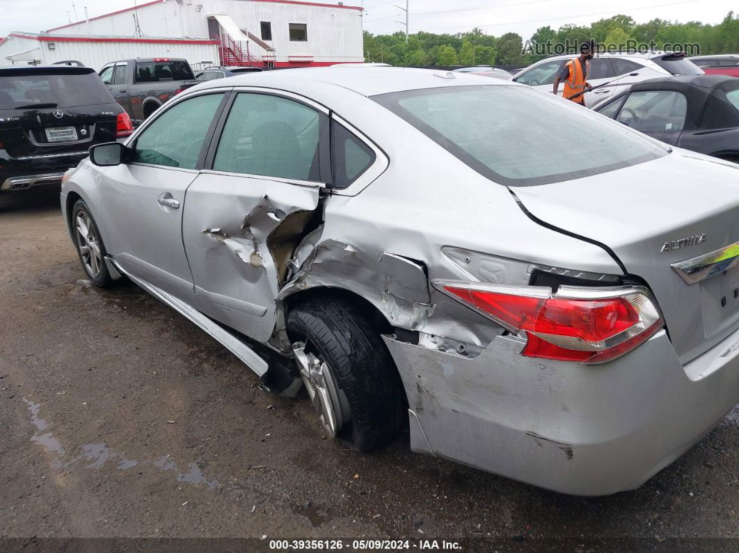 2015 Nissan Altima 2.5 Sv Silver vin: 1N4AL3AP9FC242873