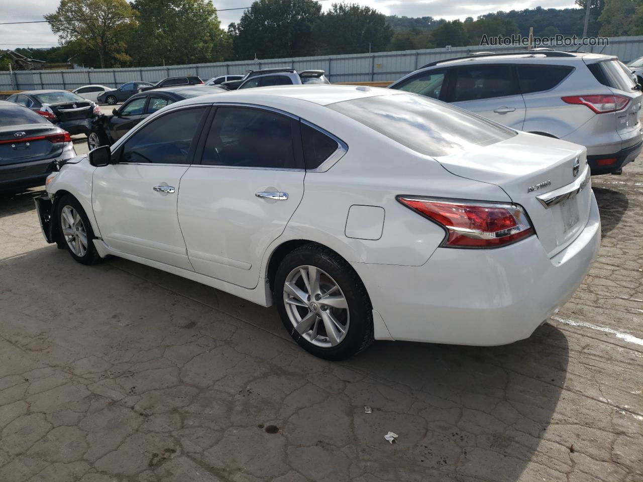 2015 Nissan Altima 2.5 White vin: 1N4AL3AP9FC253792