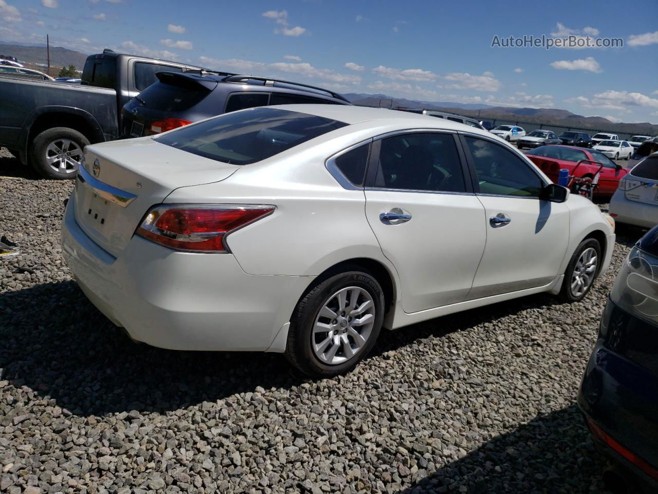 2015 Nissan Altima 2.5 White vin: 1N4AL3AP9FC293497