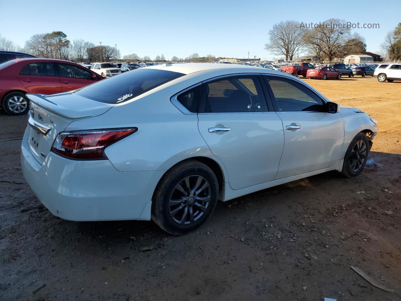 2015 Nissan Altima 2.5 White vin: 1N4AL3AP9FC569032