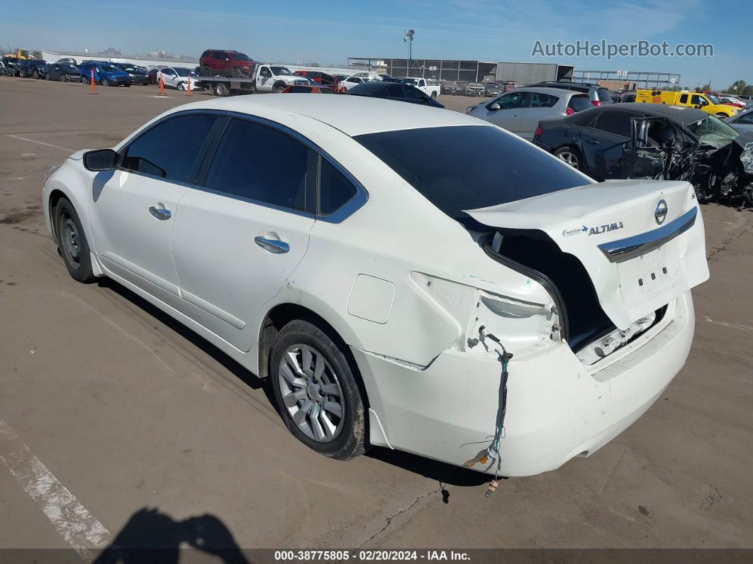 2015 Nissan Altima 2.5 S Белый vin: 1N4AL3AP9FC572206