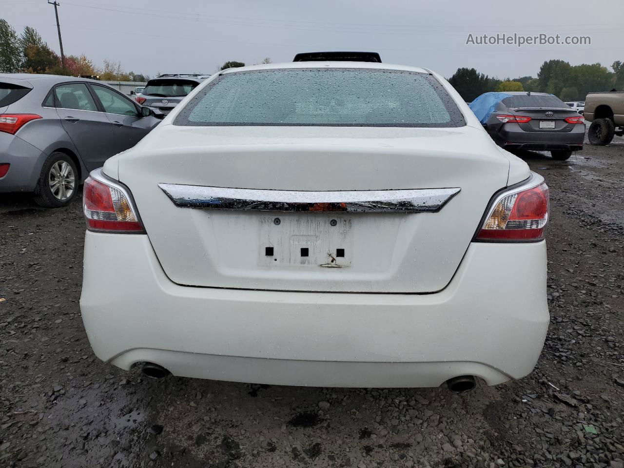 2015 Nissan Altima 2.5 White vin: 1N4AL3AP9FN309587