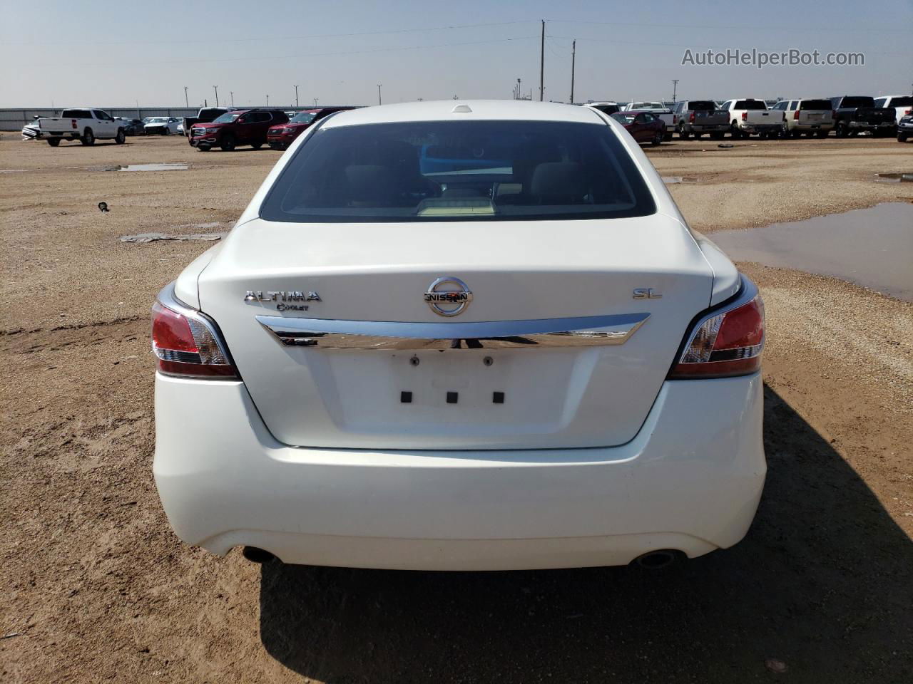 2015 Nissan Altima 2.5 White vin: 1N4AL3AP9FN357624