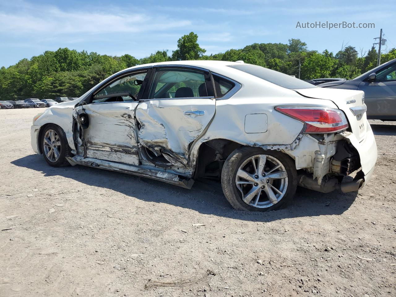 2015 Nissan Altima 2.5 White vin: 1N4AL3AP9FN361740