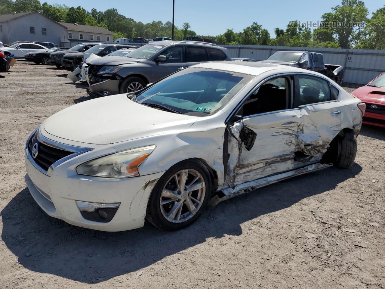 2015 Nissan Altima 2.5 White vin: 1N4AL3AP9FN361740