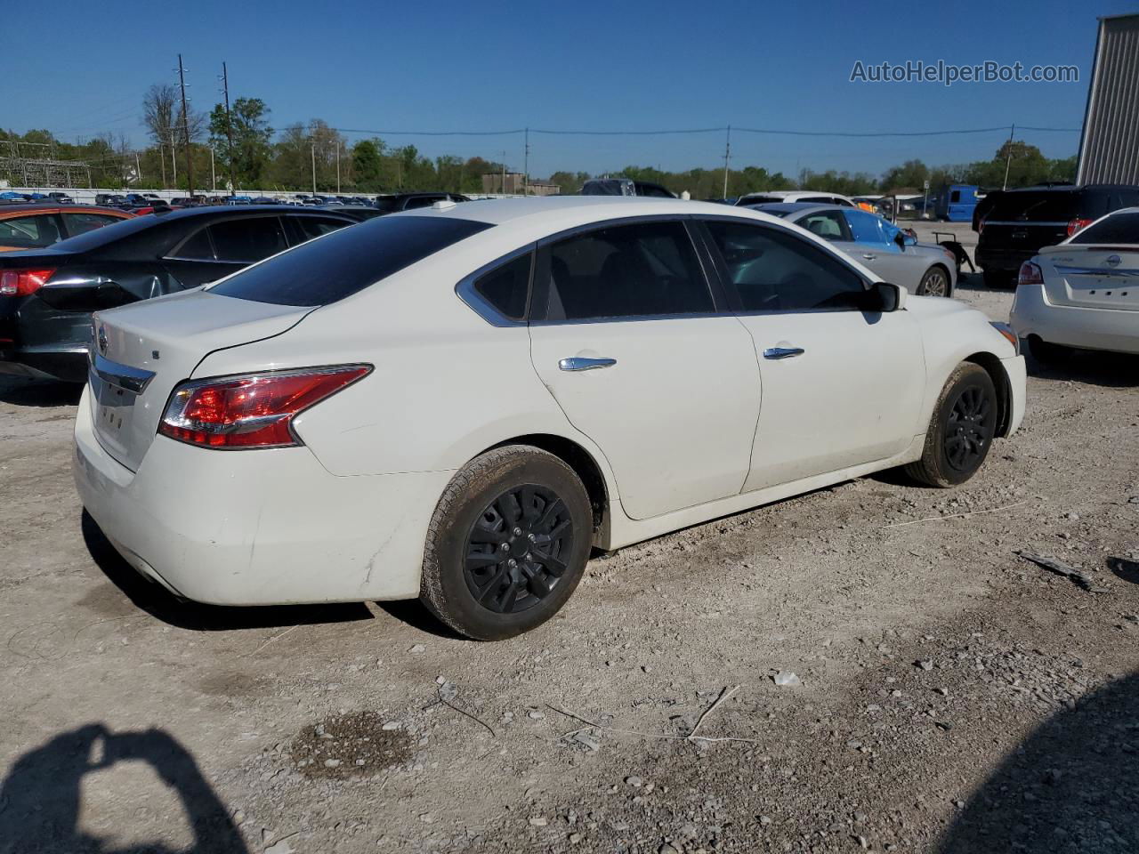 2015 Nissan Altima 2.5 White vin: 1N4AL3AP9FN385391