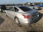 2015 Nissan Altima   Silver vin: 1N4AL3AP9FN884482