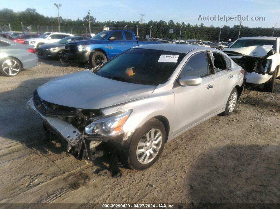 2015 Nissan Altima   Silver vin: 1N4AL3AP9FN884482