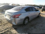 2015 Nissan Altima   Silver vin: 1N4AL3AP9FN884482