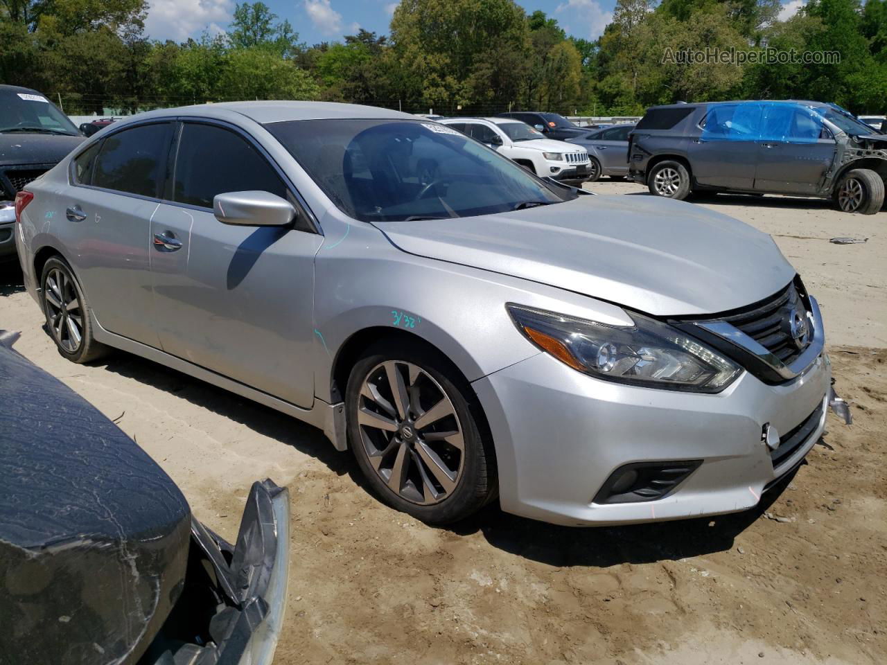 2017 Nissan Altima 2.5 Silver vin: 1N4AL3AP9HC129170