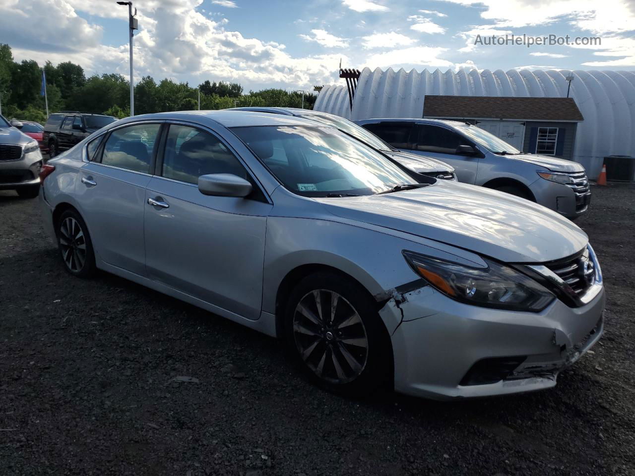 2017 Nissan Altima 2.5 Silver vin: 1N4AL3AP9HC197825