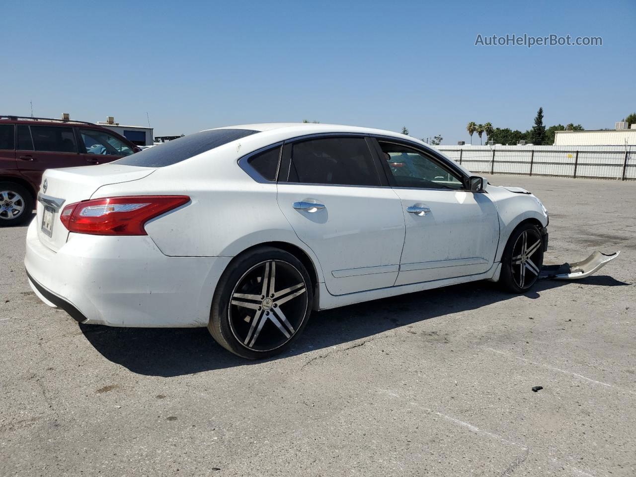 2017 Nissan Altima 2.5 White vin: 1N4AL3AP9HN310080