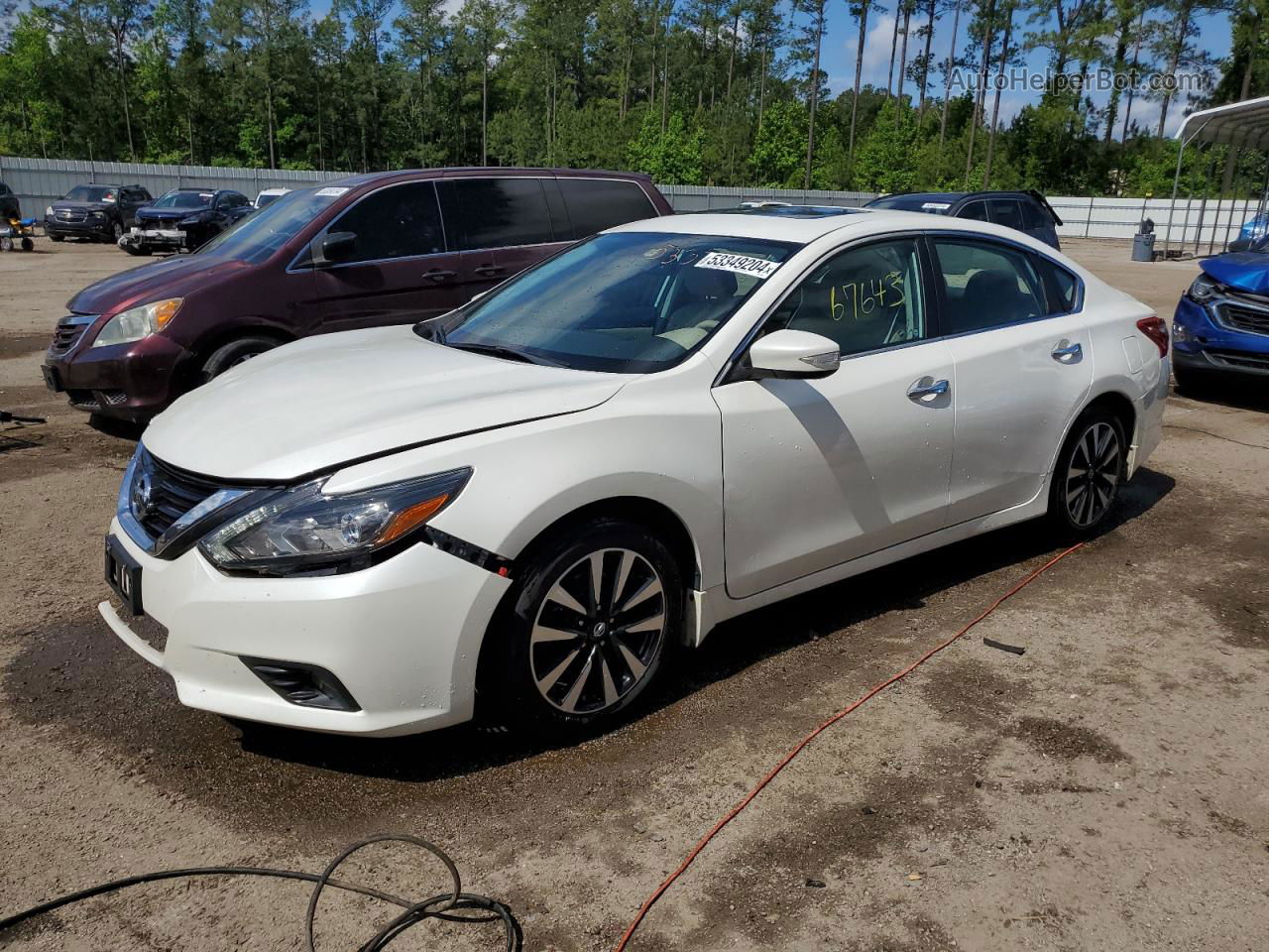 2018 Nissan Altima 2.5 Белый vin: 1N4AL3AP9JC149926