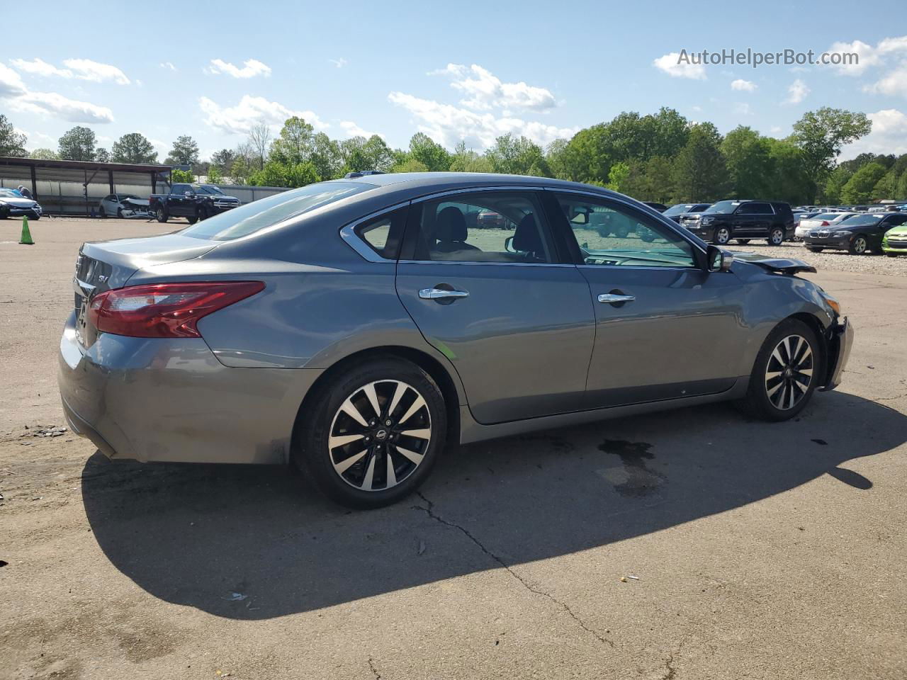 2018 Nissan Altima 2.5 Серый vin: 1N4AL3AP9JC158402