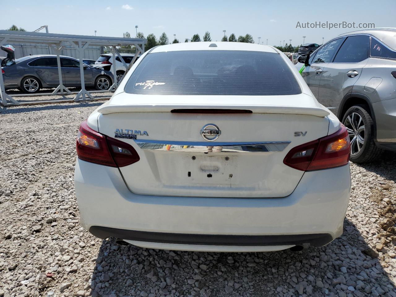 2018 Nissan Altima 2.5 White vin: 1N4AL3AP9JC186796