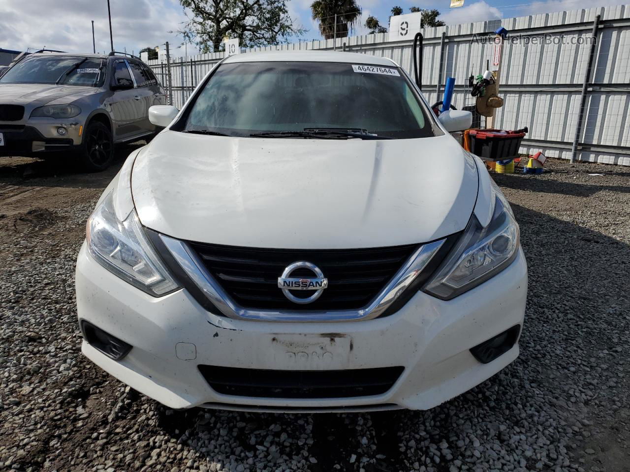 2018 Nissan Altima 2.5 White vin: 1N4AL3AP9JC190153