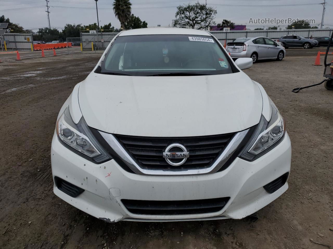 2018 Nissan Altima 2.5 White vin: 1N4AL3AP9JC205458