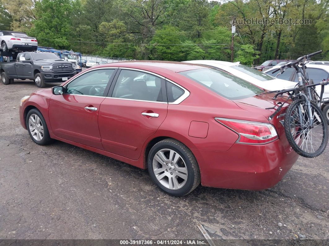 2014 Nissan Altima 2.5 S Red vin: 1N4AL3APXEC117623