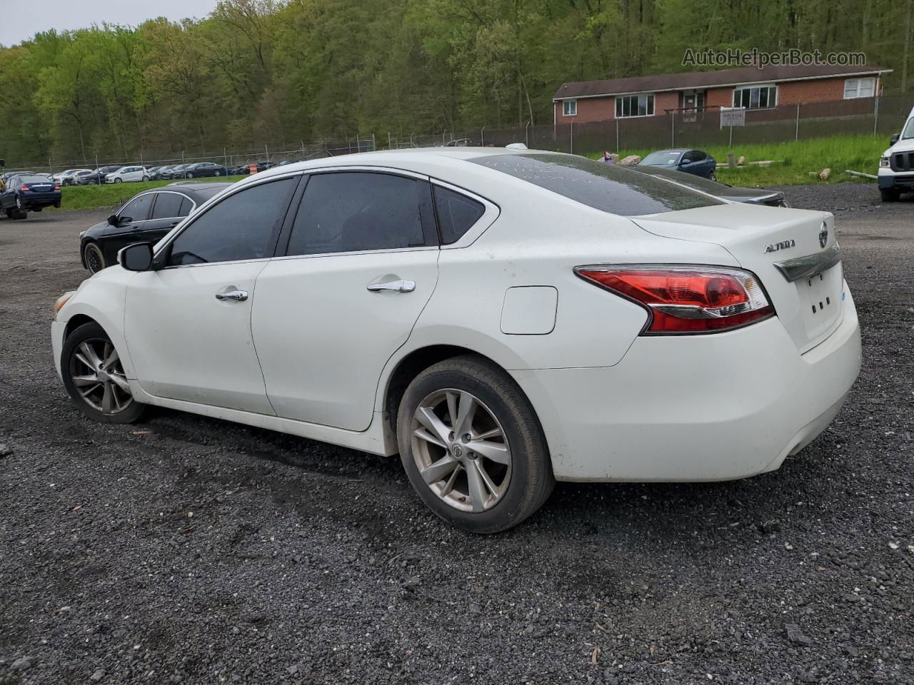 2014 Nissan Altima 2.5 Белый vin: 1N4AL3APXEN248605