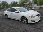 2014 Nissan Altima 2.5 White vin: 1N4AL3APXEN248605