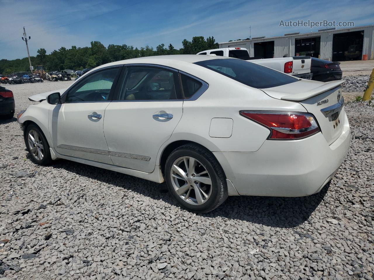 2015 Nissan Altima 2.5 White vin: 1N4AL3APXFC148498