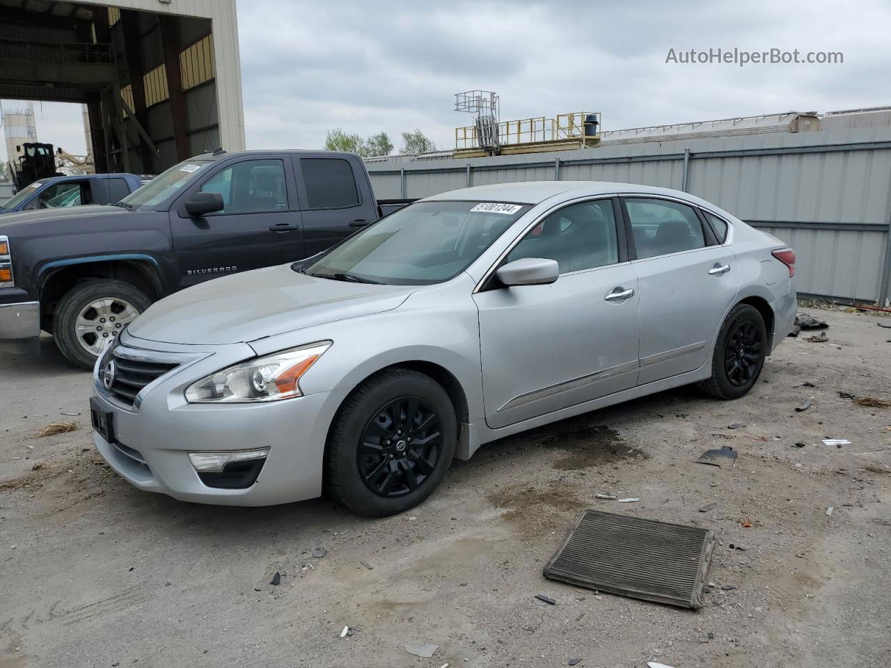 2015 Nissan Altima 2.5 Silver vin: 1N4AL3APXFC168136