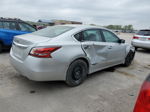 2015 Nissan Altima 2.5 Серебряный vin: 1N4AL3APXFC168136