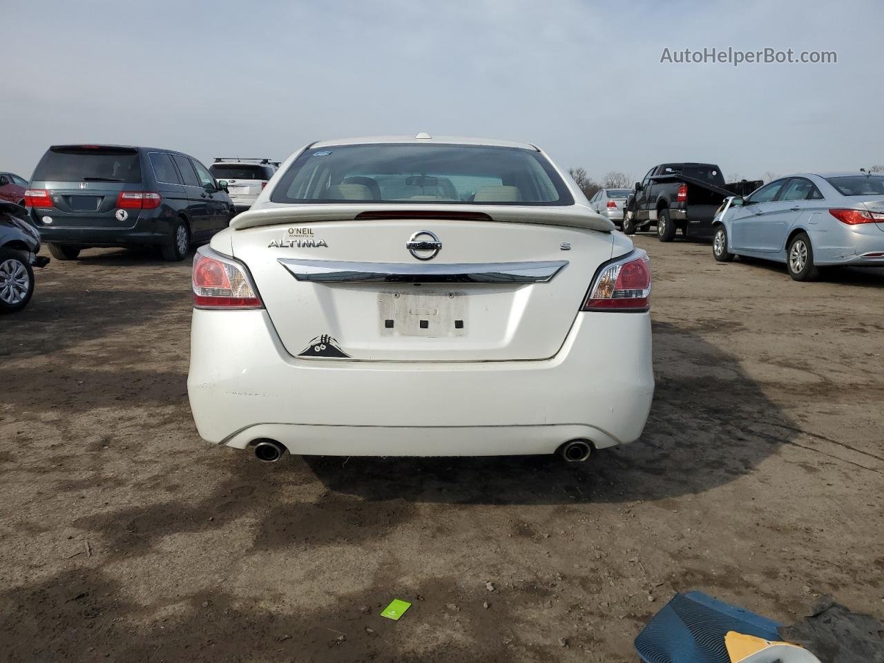 2015 Nissan Altima 2.5 Белый vin: 1N4AL3APXFC178679