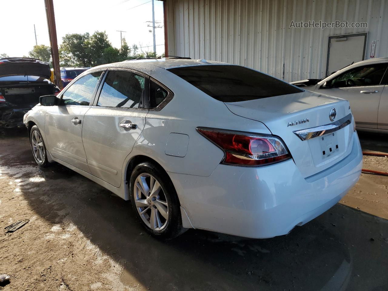 2015 Nissan Altima 2.5 White vin: 1N4AL3APXFC183056