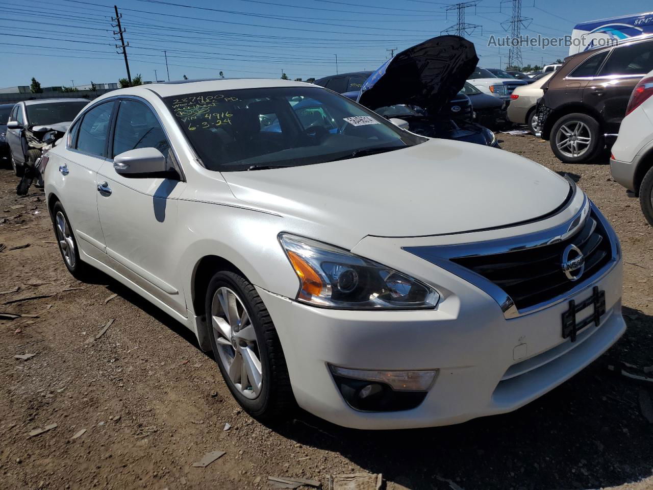 2015 Nissan Altima 2.5 White vin: 1N4AL3APXFC224916