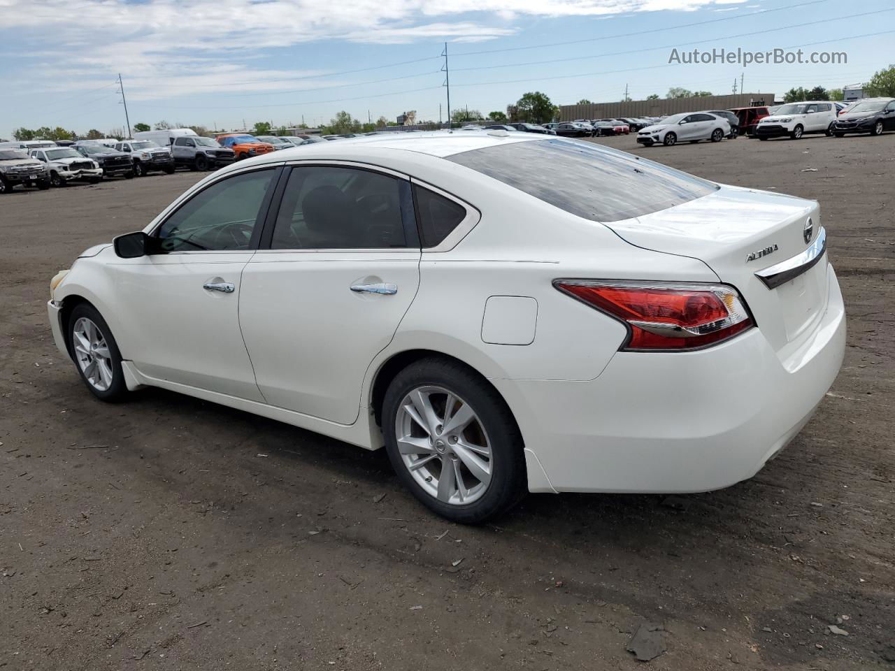 2015 Nissan Altima 2.5 White vin: 1N4AL3APXFC288048