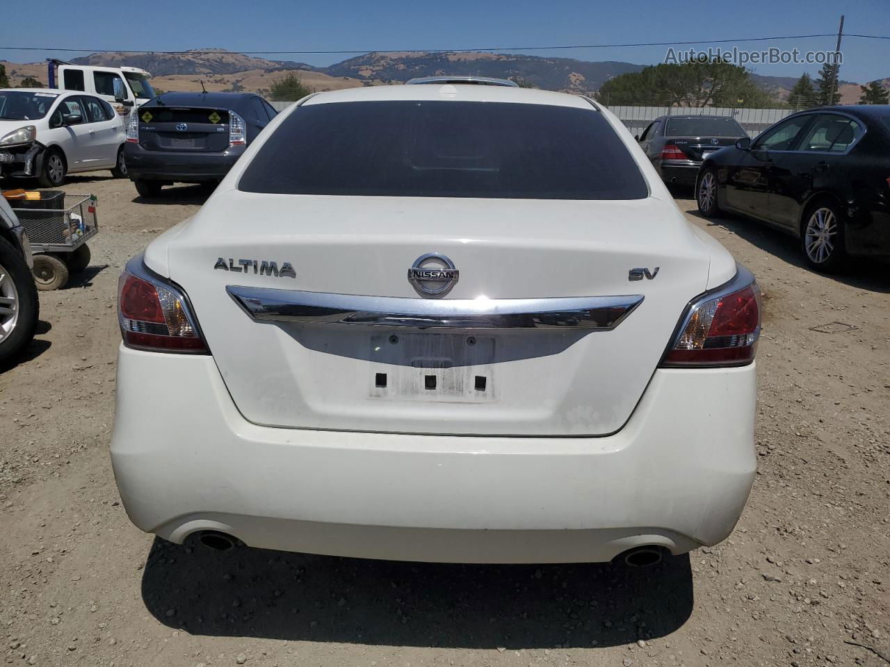 2015 Nissan Altima 2.5 White vin: 1N4AL3APXFC443939