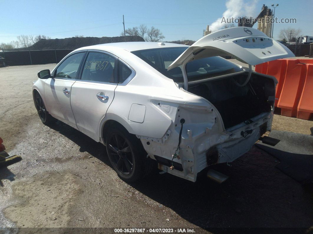 2015 Nissan Altima 2.5 Sv White vin: 1N4AL3APXFC470753